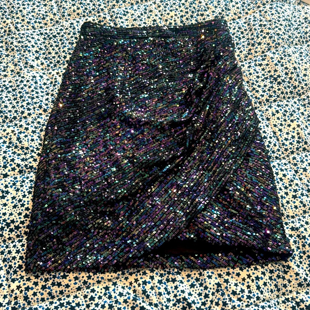 Morgan & Co. Navy blue sequence mini skirt. Size Small